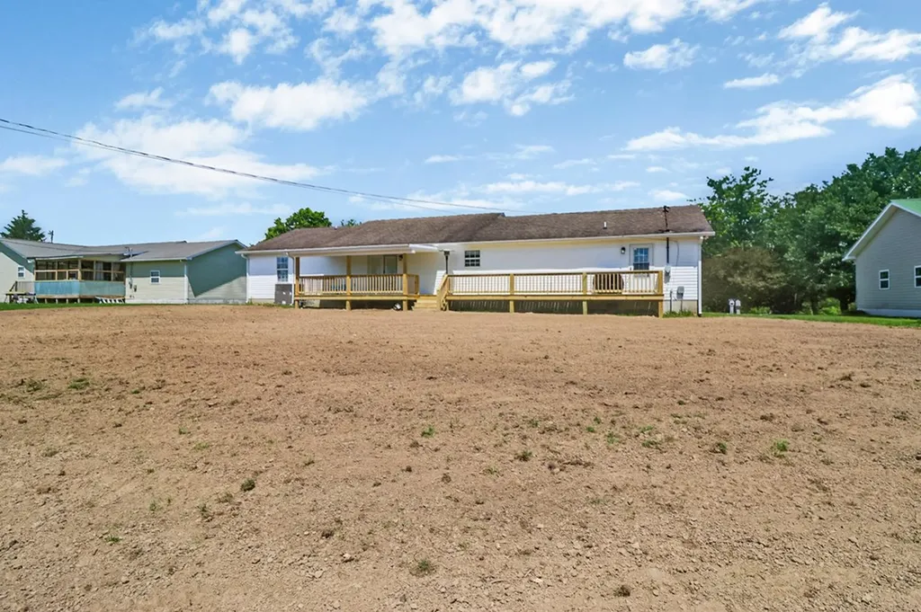 1226 Allardt Highway Jamestown TN 38556