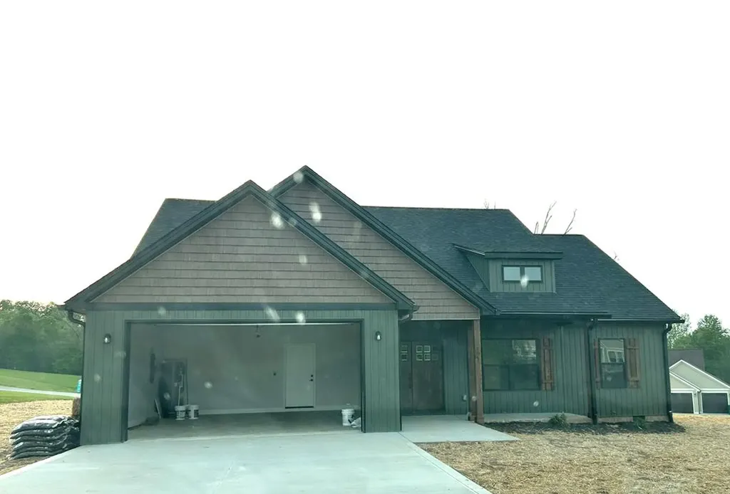 195 Crooked Creek Drive Cookeville TN 38506