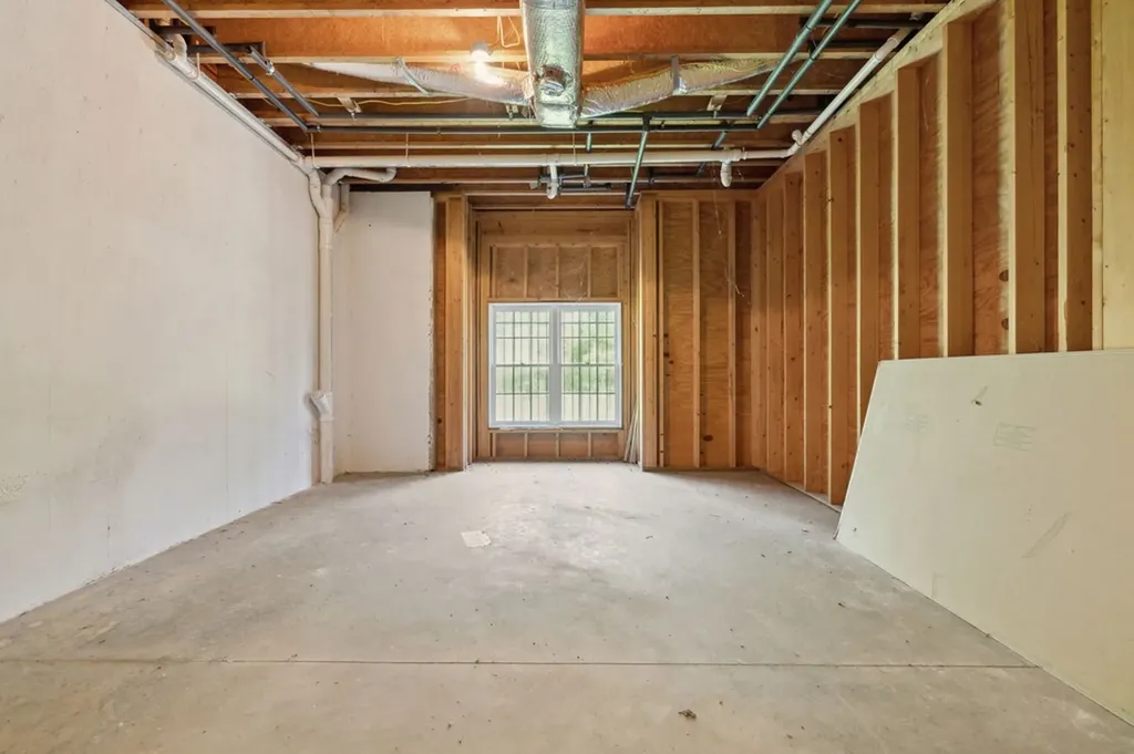 219 Dale Lane Hilham TN 38568