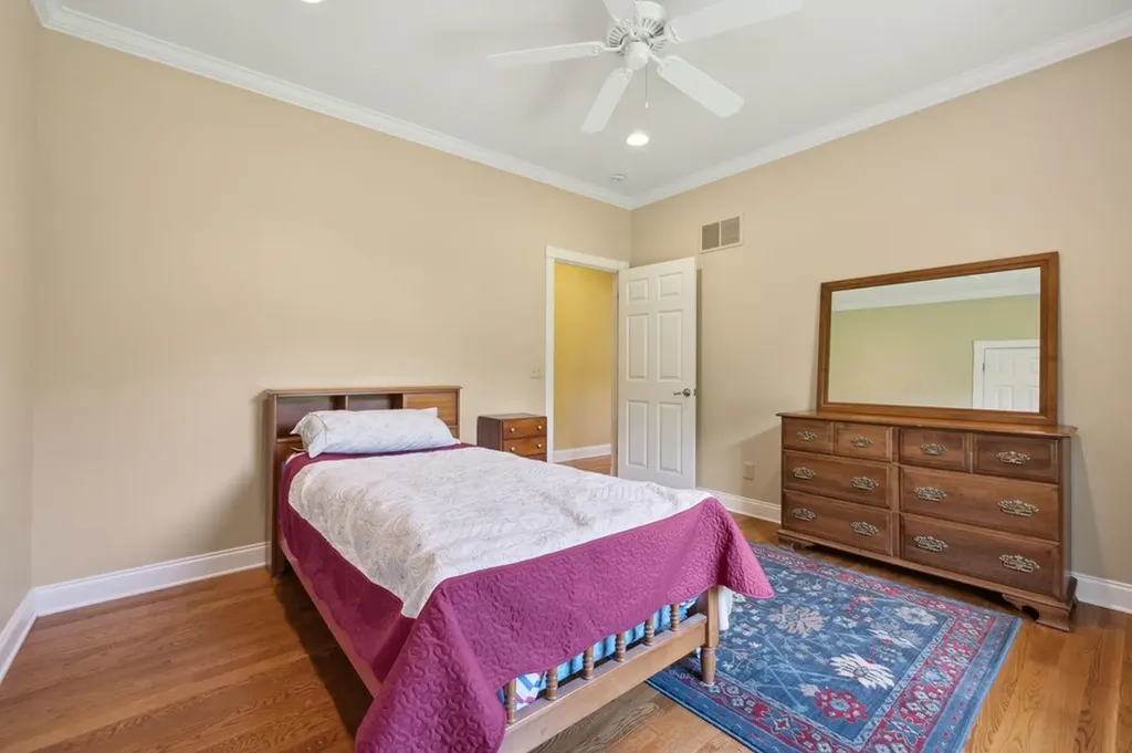 219 Dale Lane Hilham TN 38568