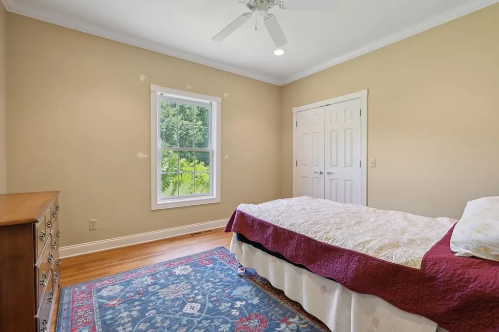 219 Dale Lane Hilham TN 38568