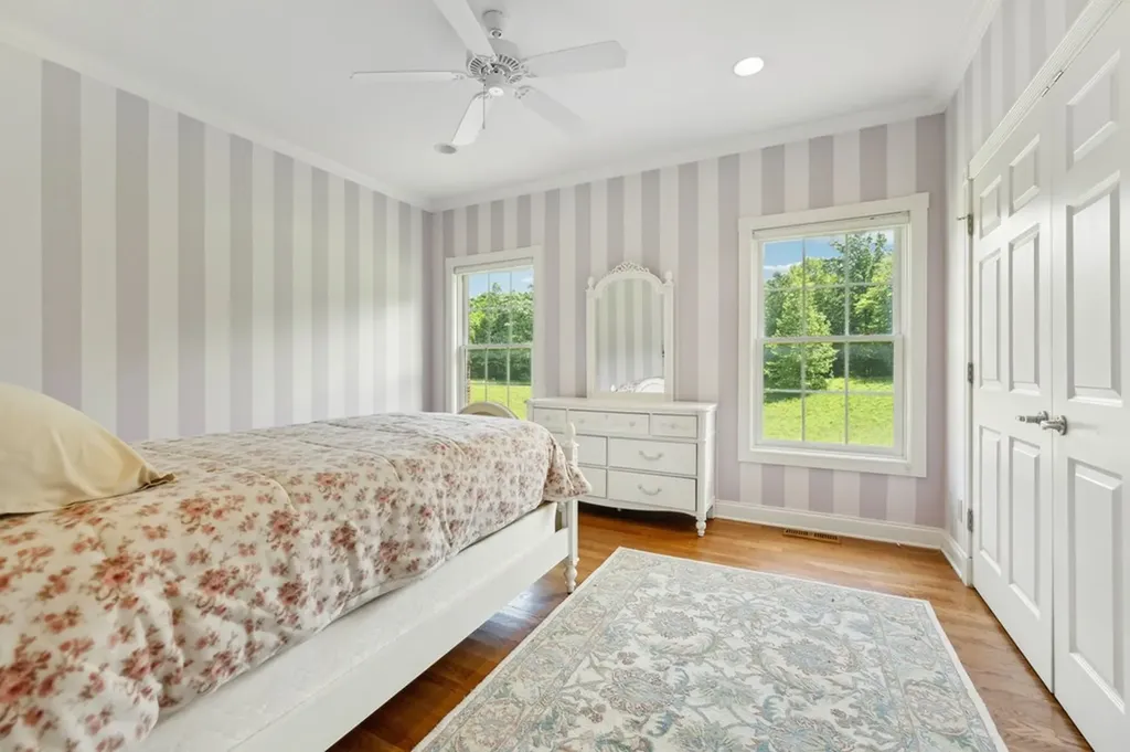 219 Dale Lane Hilham TN 38568