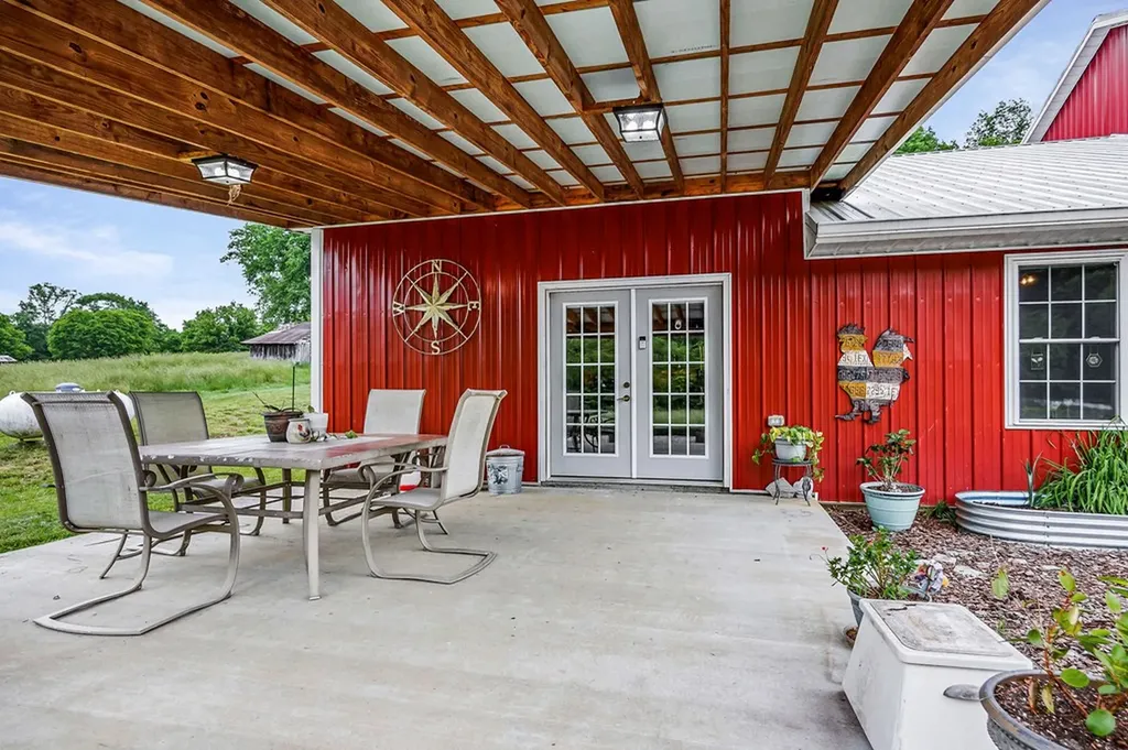 220 Little Salt Creek Road Carthage TN 37030