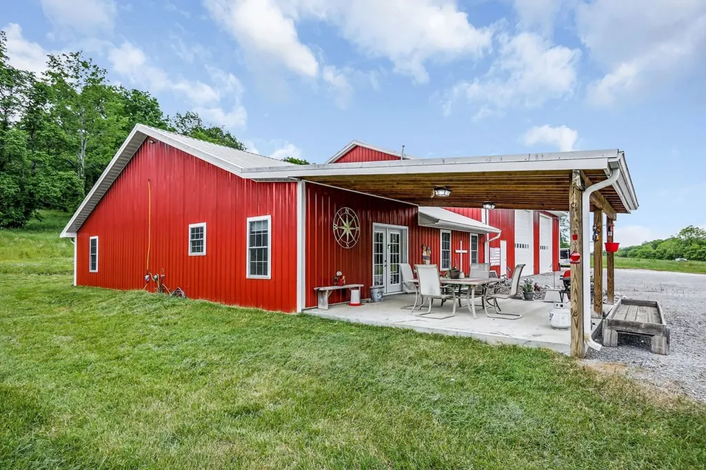 220 Little Salt Creek Road Carthage TN 37030