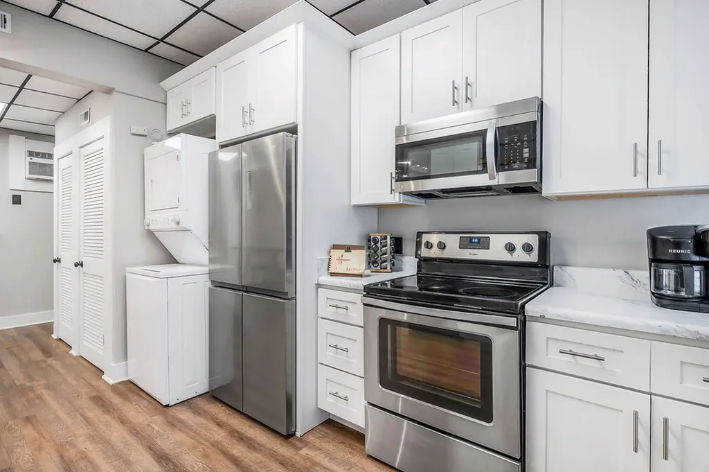 105 W Walnut Smithville TN 37166