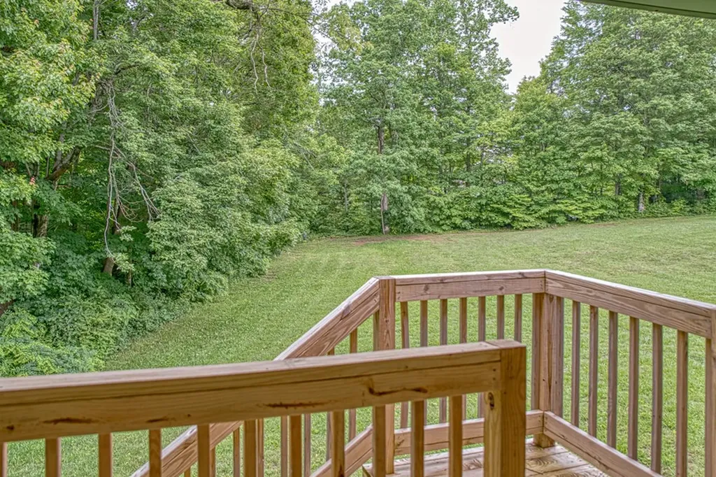 226 W Minnie Monterey TN 38574