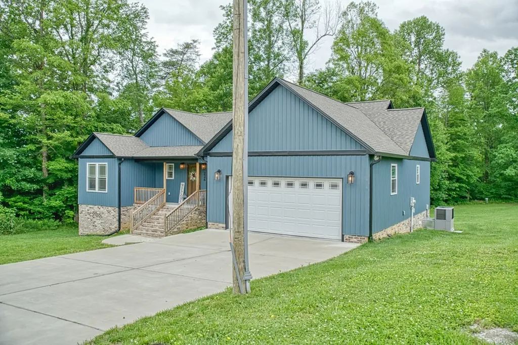 226 W Minnie Monterey TN 38574