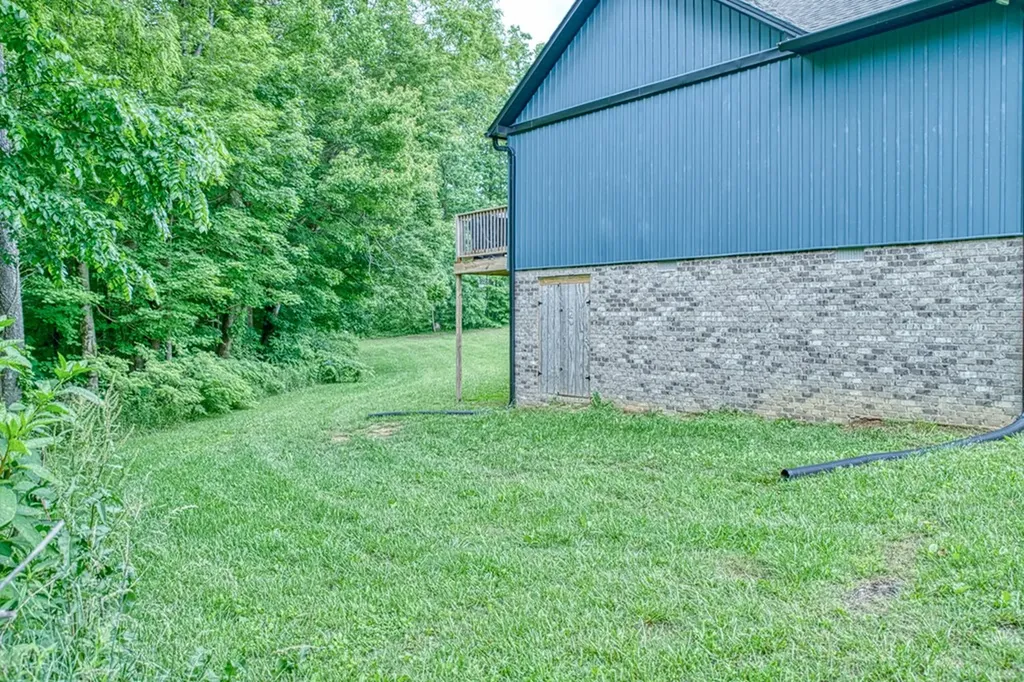 226 W Minnie Monterey TN 38574