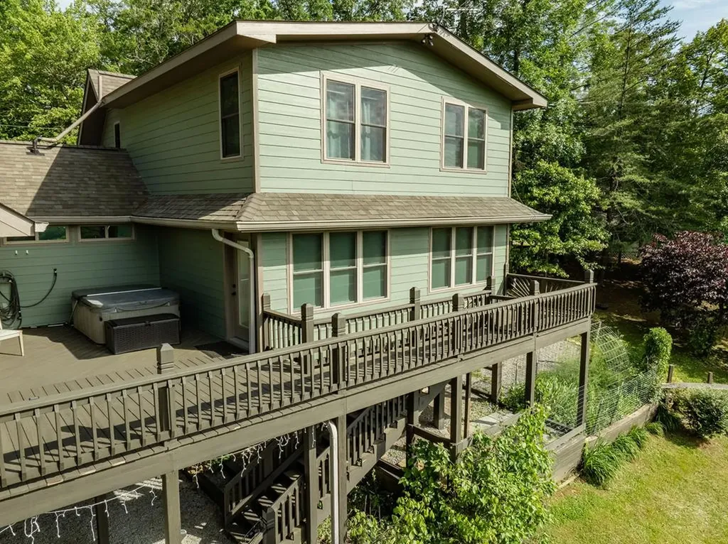 4550 Southgate Road Byrdstown TN 38549