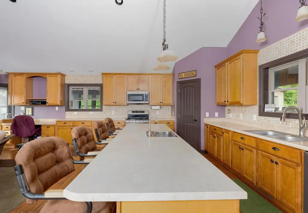 4550 Southgate Road Byrdstown TN 38549