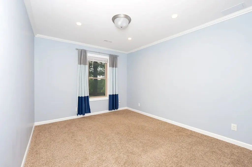 4550 Southgate Road Byrdstown TN 38549