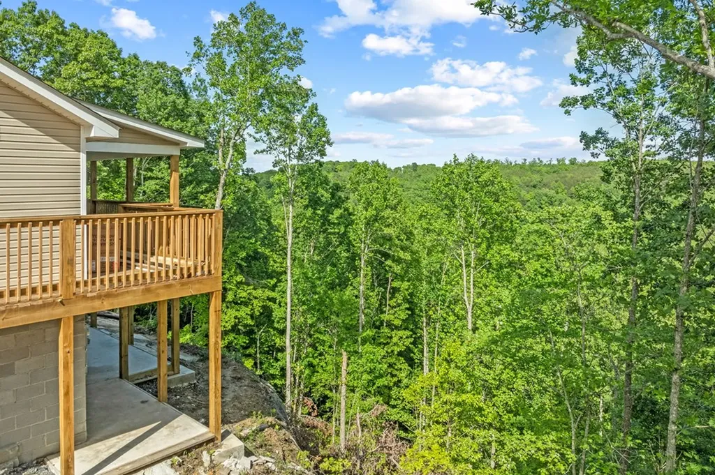 5706 Wilder Road Grimsley TN 38565