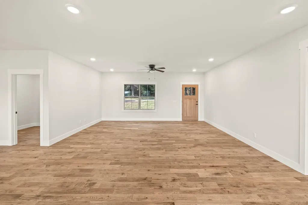 152 Bilbrey Road Livingston TN 38570