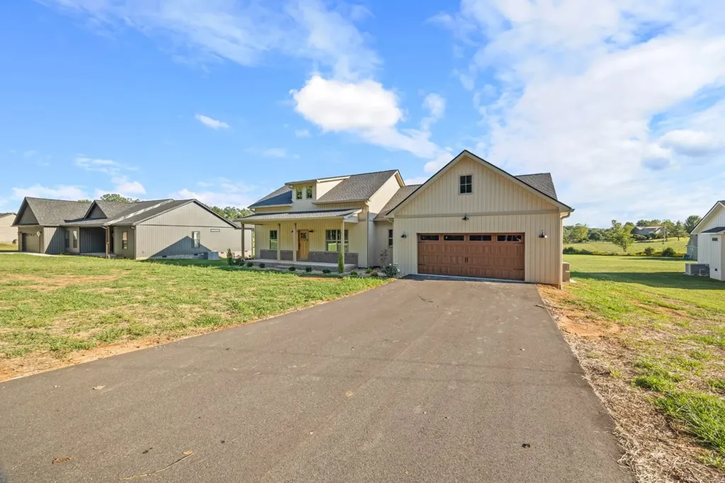 152 Bilbrey Road Livingston TN 38570