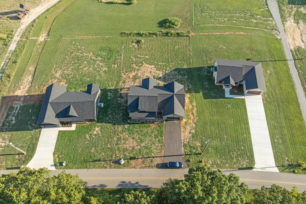 152 Bilbrey Road Livingston TN 38570