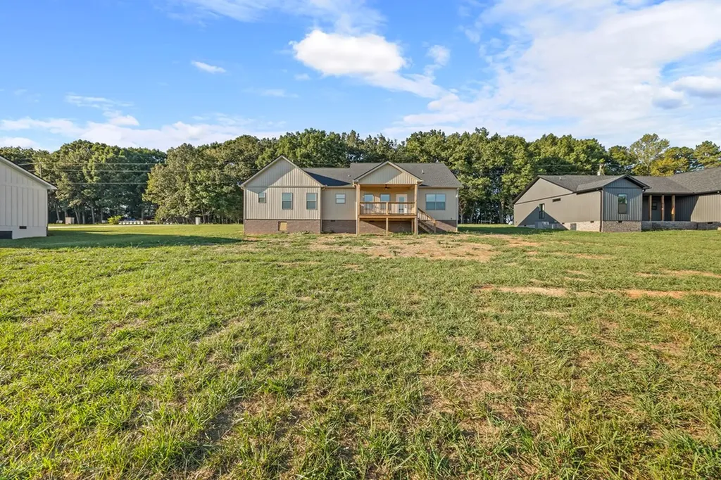 152 Bilbrey Road Livingston TN 38570