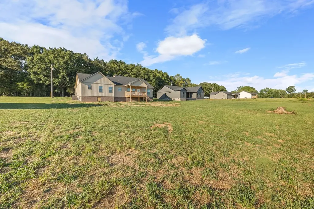 152 Bilbrey Road Livingston TN 38570