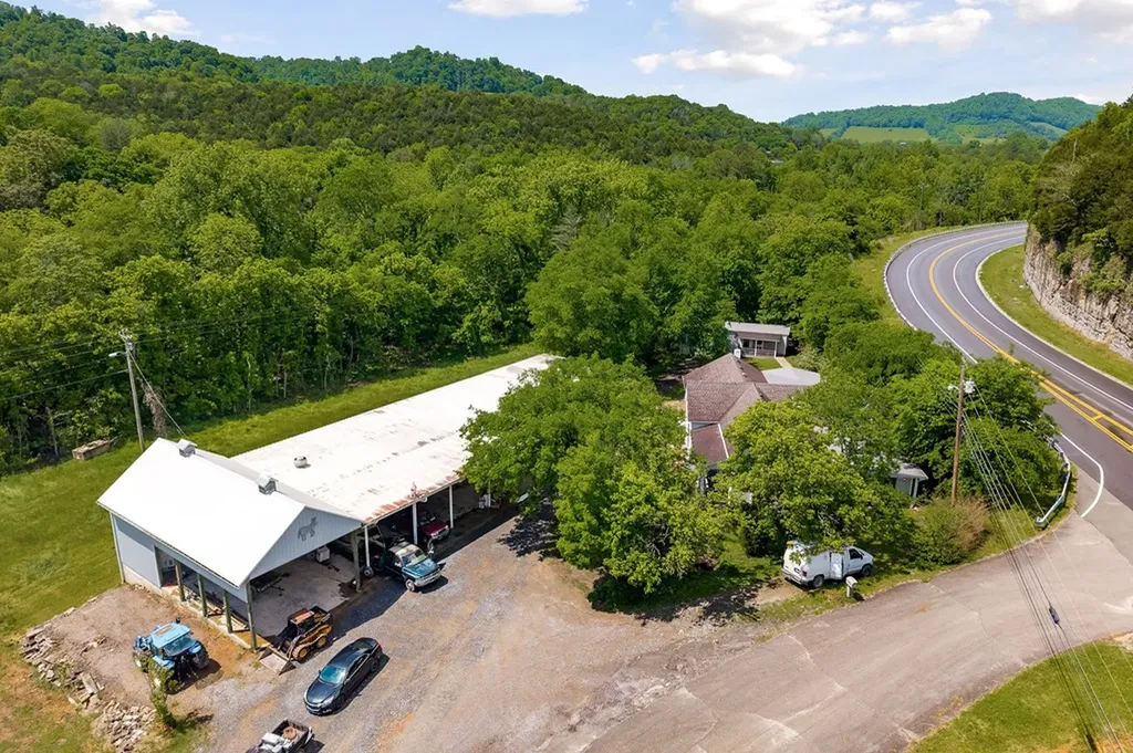 419 Birch Street Gainesboro TN 38562