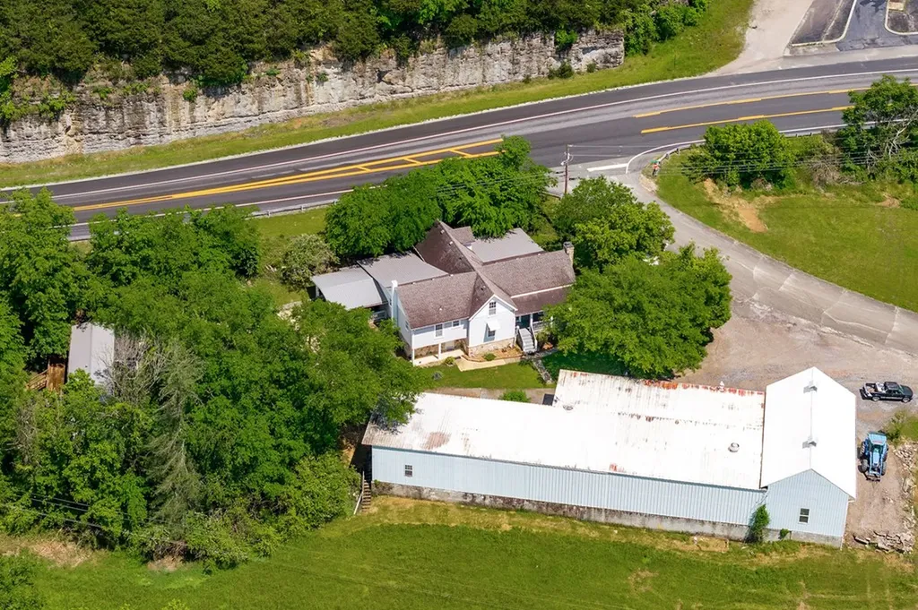 419 Birch Street Gainesboro TN 38562