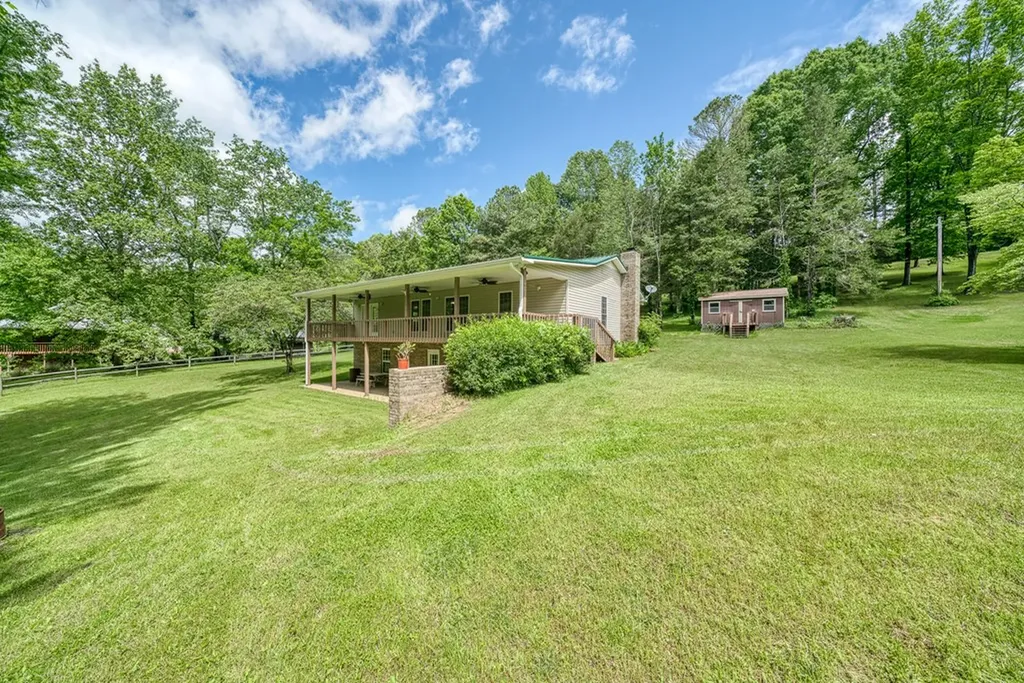 490 Luckey Lane Sparta TN 38583