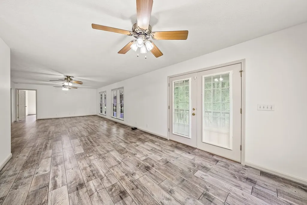 490 Luckey Lane Sparta TN 38583