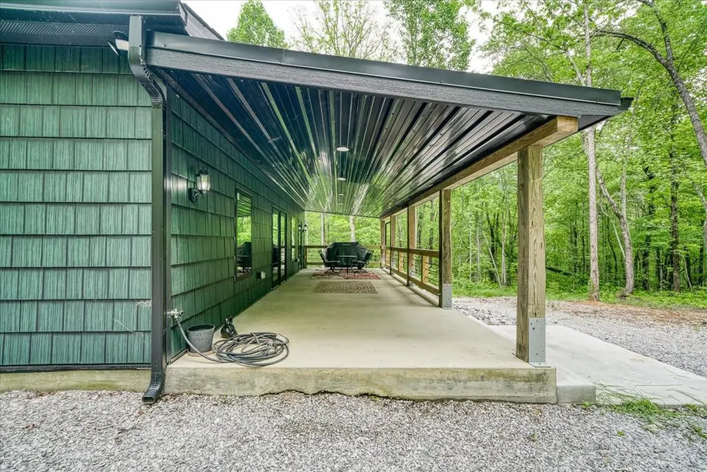 244 Ivy Lane Pikeville TN 37367