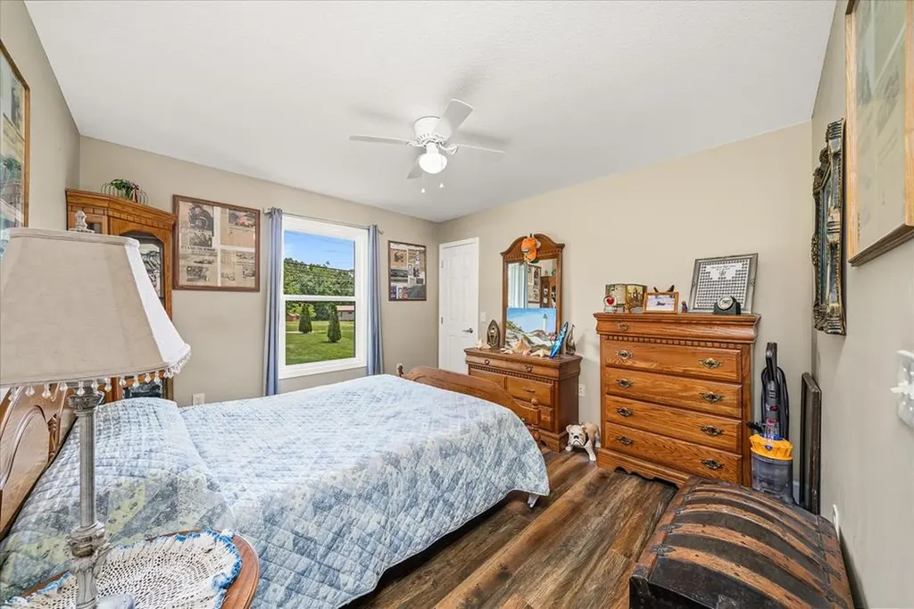 1435 E First Street Crossville TN 38555