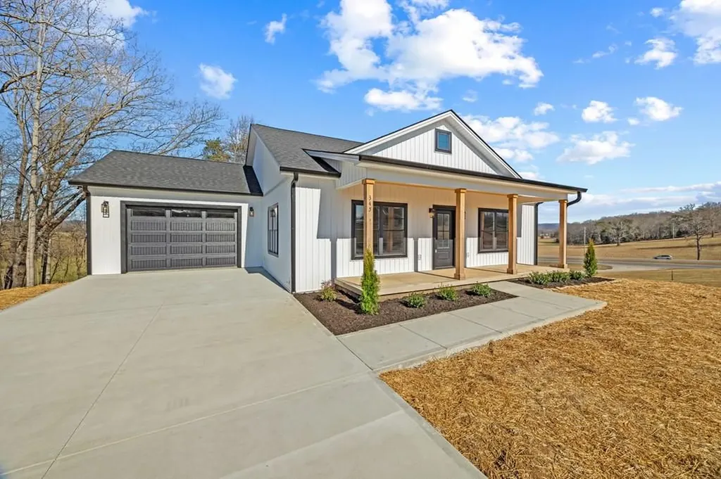 345 Raintree Drive Livingston TN 38570