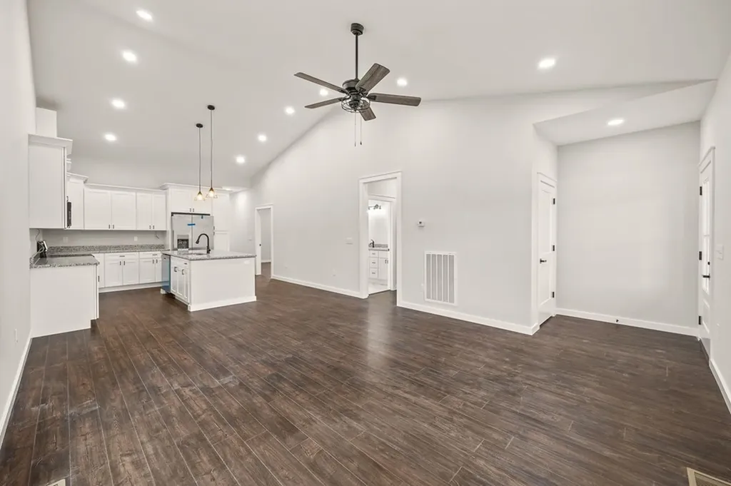 345 Raintree Drive Livingston TN 38570