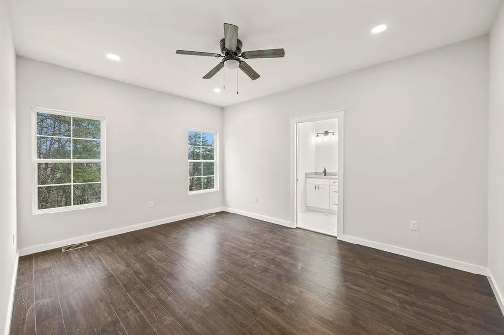 345 Raintree Drive Livingston TN 38570