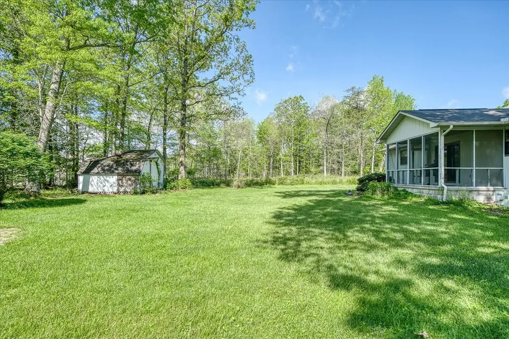 5008 Pawnee Road Crossville TN 38572