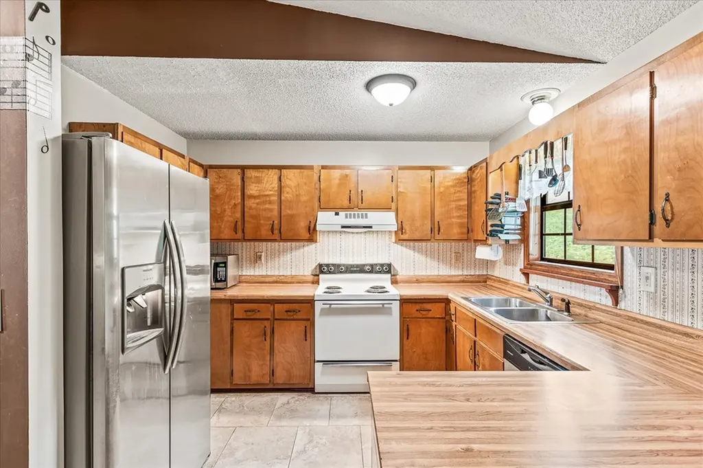 5008 Pawnee Road Crossville TN 38572