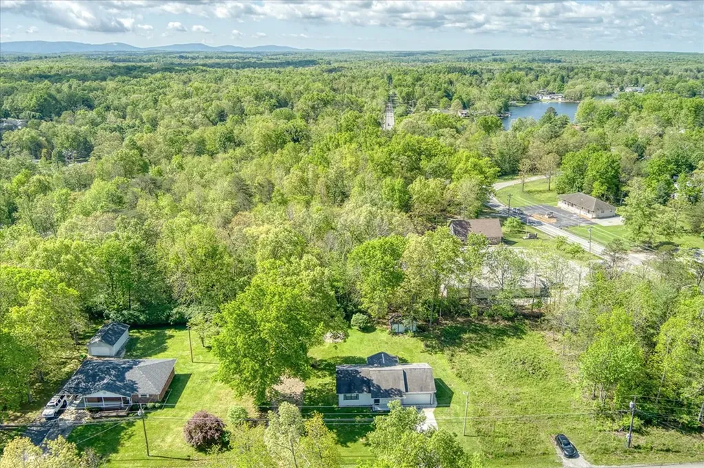 5008 Pawnee Road Crossville TN 38572