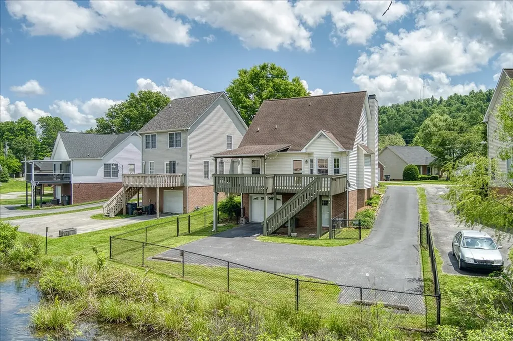 1461 Oxford Place Cookeville TN 38506