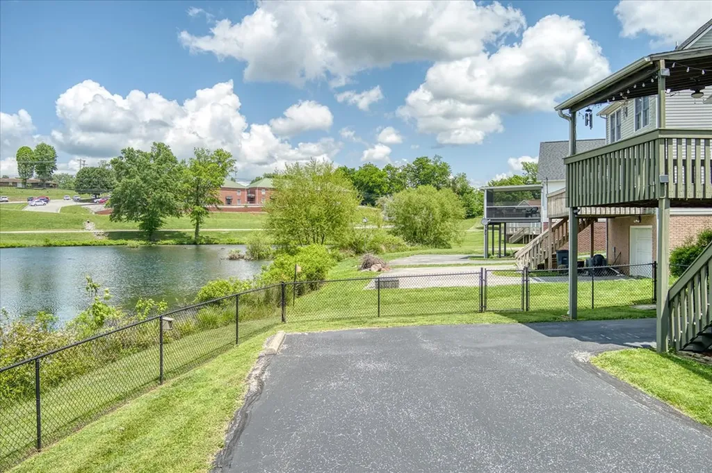 1461 Oxford Place Cookeville TN 38506