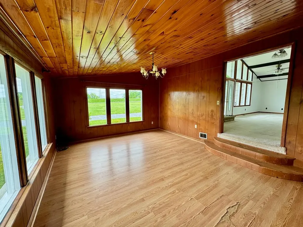 1039 Old Martha Washington Road Clarkrange TN 38553