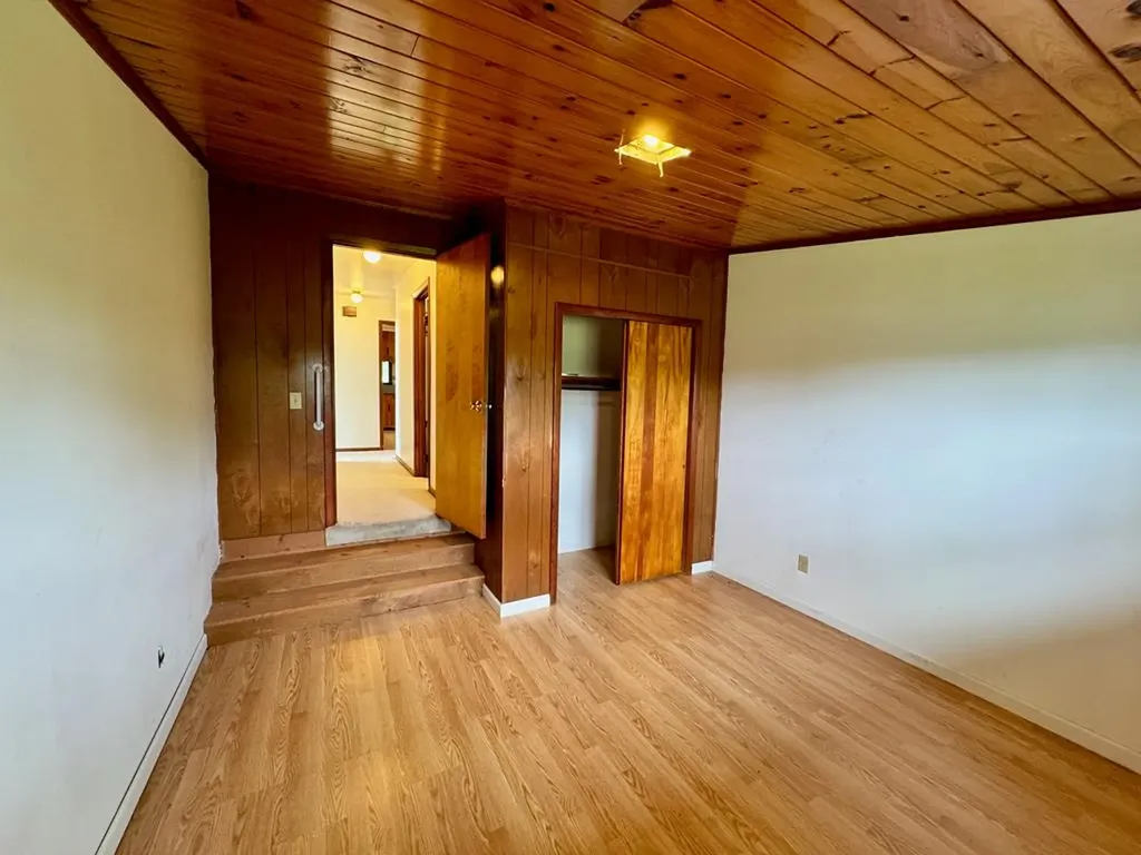 1039 Old Martha Washington Road Clarkrange TN 38553