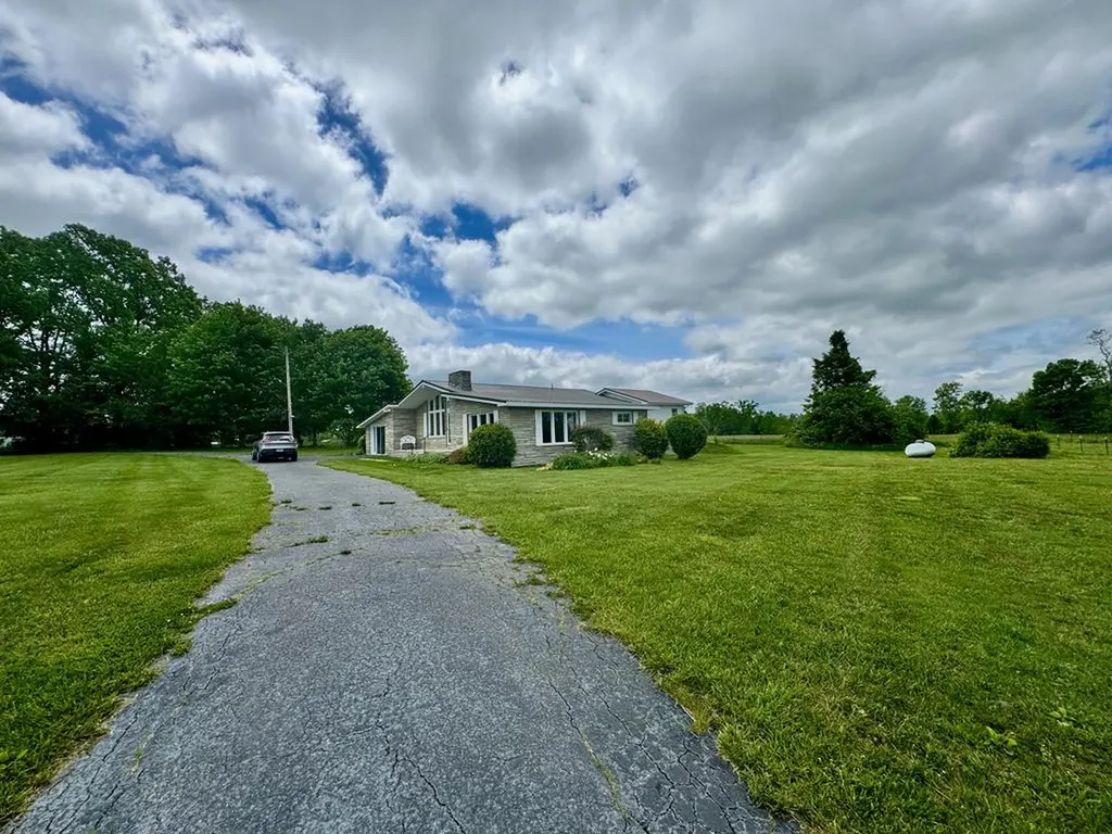 1039 Old Martha Washington Road Clarkrange TN 38553