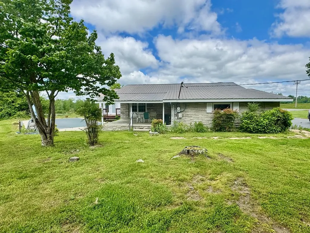 1039 Old Martha Washington Road Clarkrange TN 38553