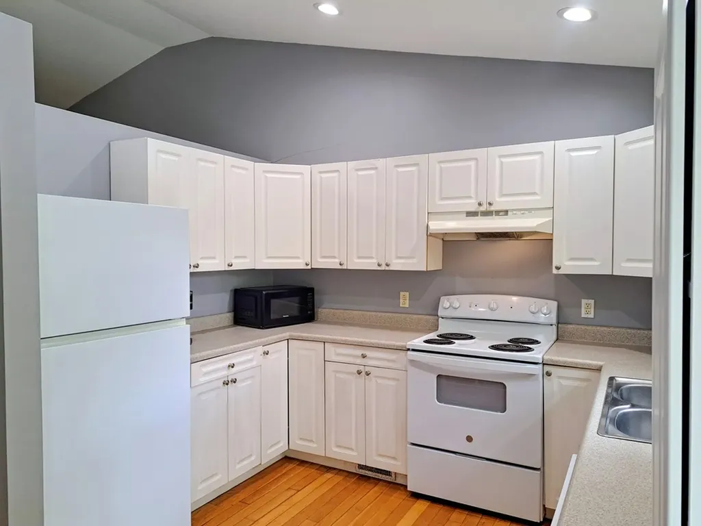 2040 Menasha Drive Crossville TN 38572