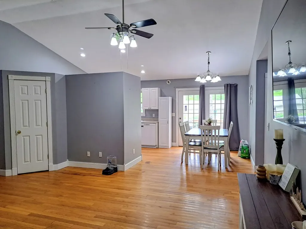 2040 Menasha Drive Crossville TN 38572