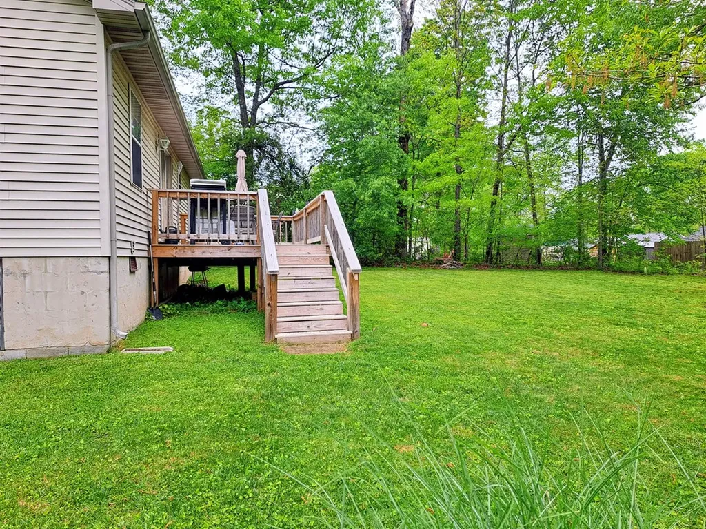 2040 Menasha Drive Crossville TN 38572