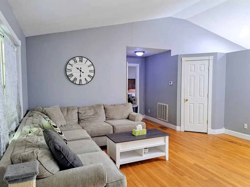 2040 Menasha Drive Crossville TN 38572