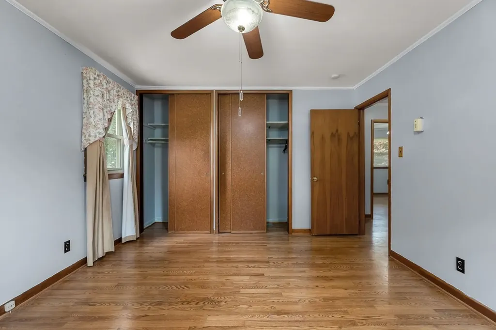 908 Chestnut Street Livingston TN 38570