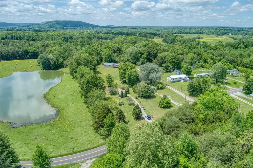 280 Bone Cave Road Rock Island TN 38581