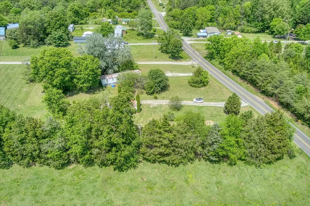 280 Bone Cave Road Rock Island TN 38581