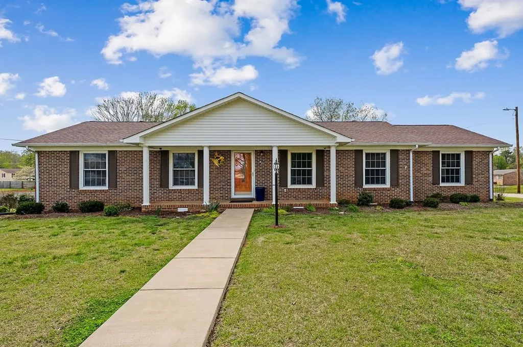 132 Crestview Mcminnville TN 37110