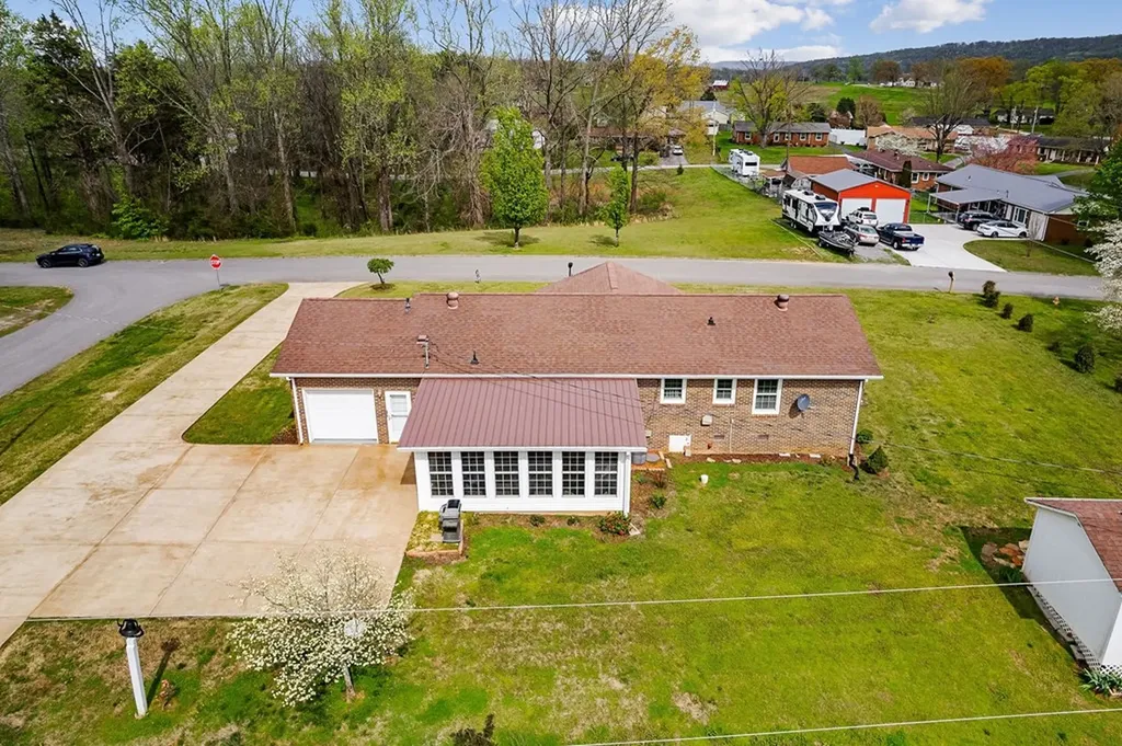 132 Crestview Mcminnville TN 37110