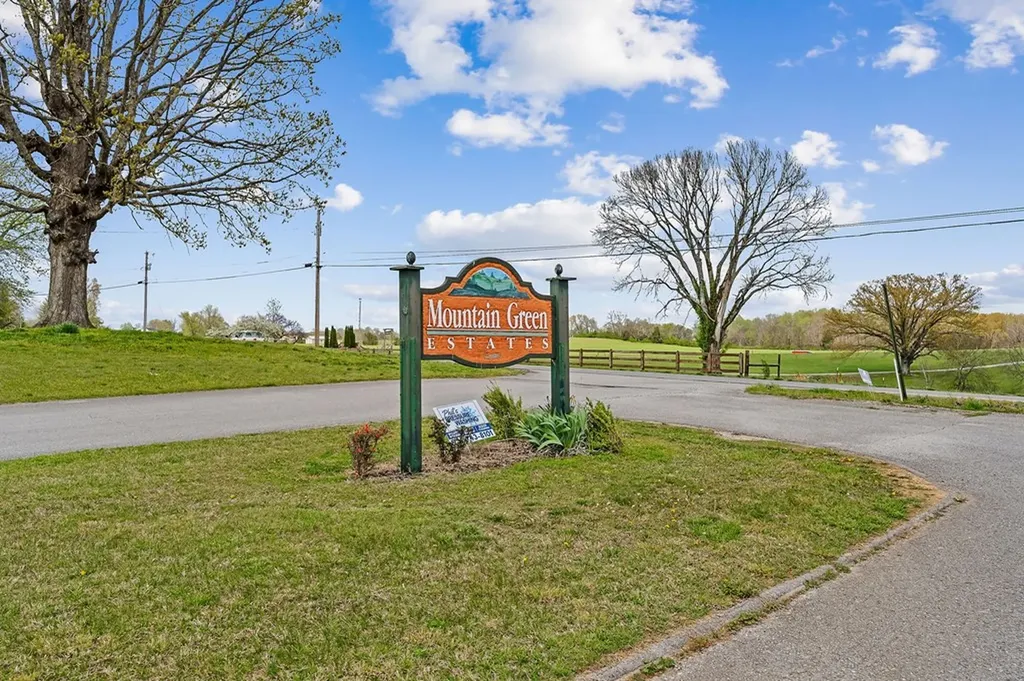 132 Crestview Mcminnville TN 37110