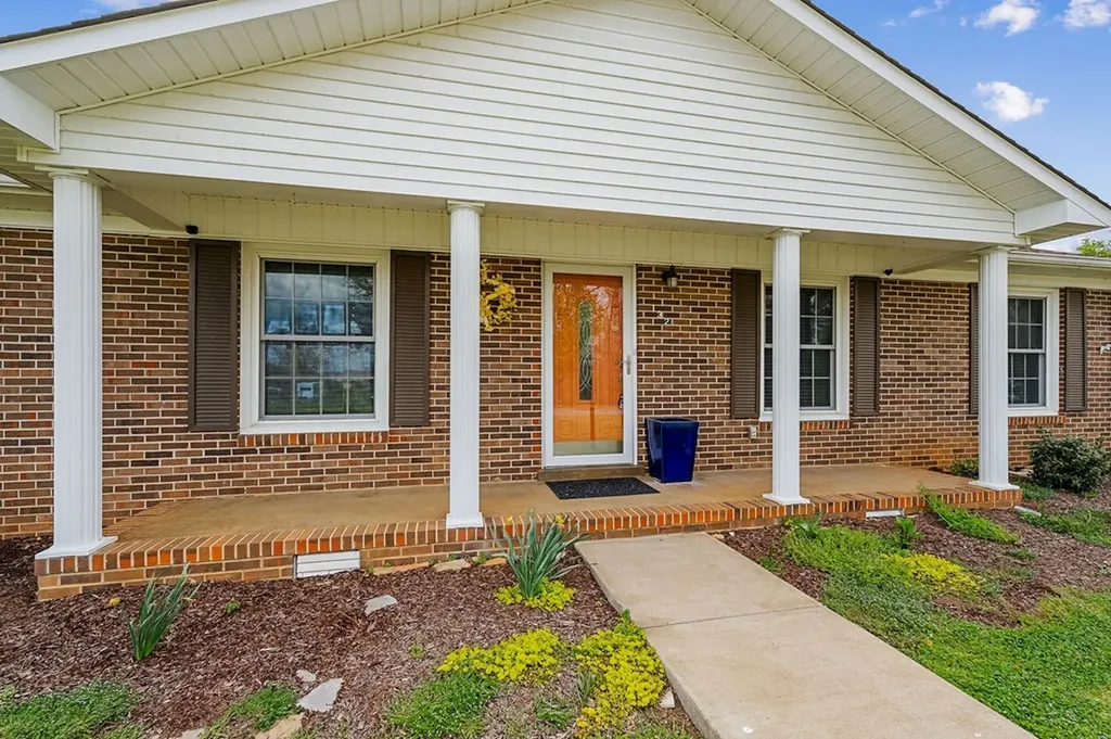 132 Crestview Mcminnville TN 37110